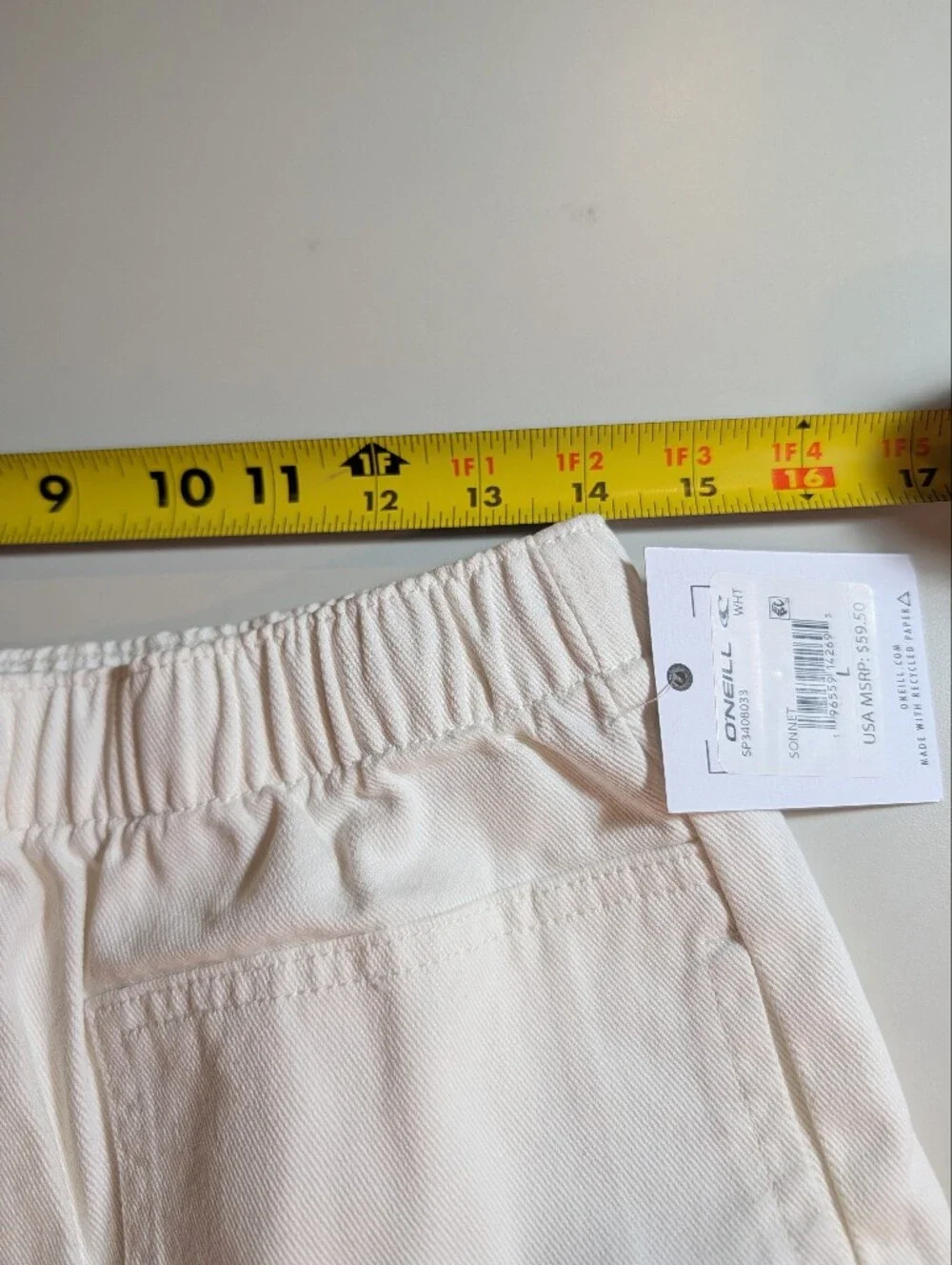 O'Neill Women's Cream Sonnet Elastic-Waist Casual Jean Shorts Size L NWT